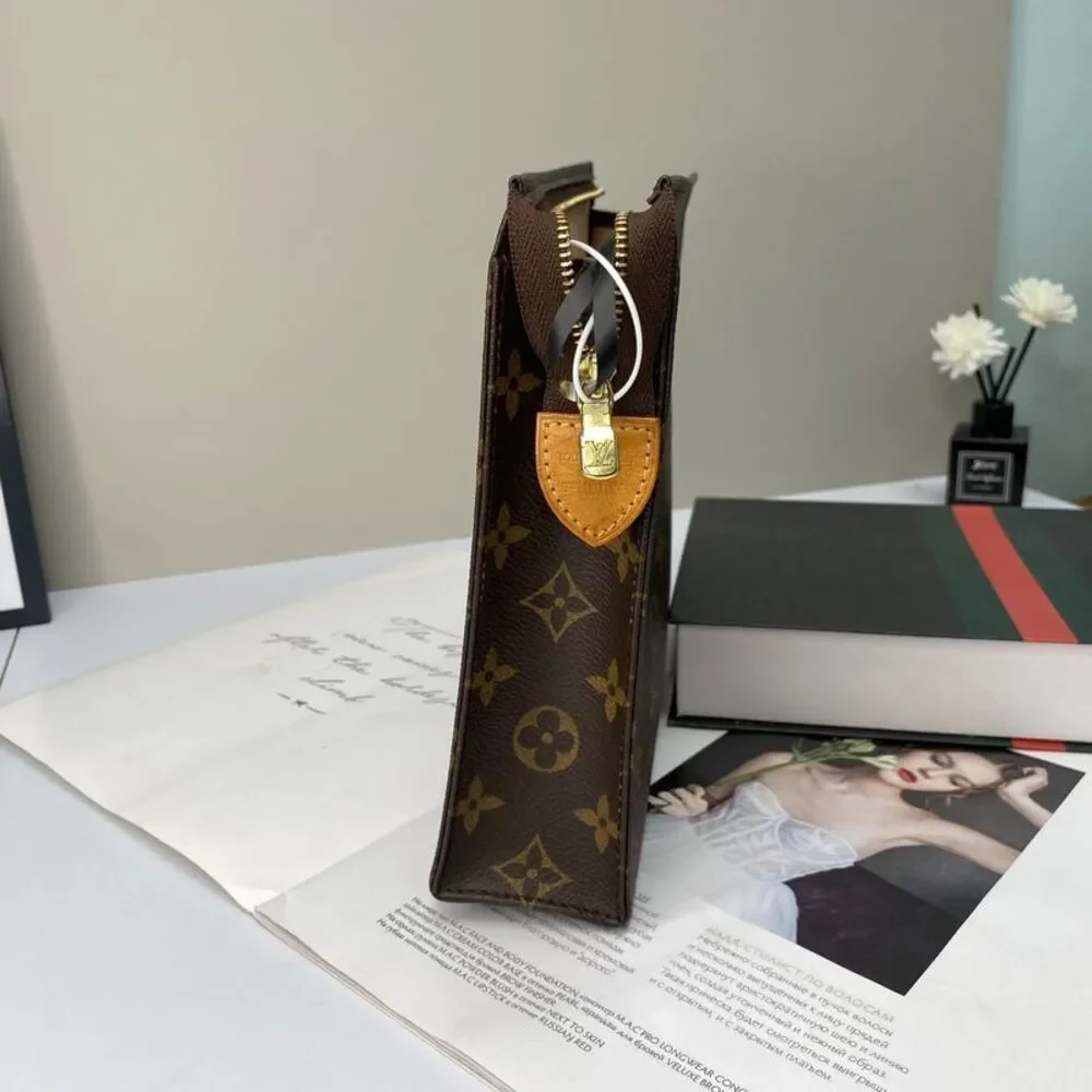 Louis Vuitton Women Pre-Loved Bag Very Good Condition
